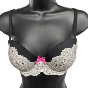 Victoria’s Secret dream angels lined Demi Bra size 32D